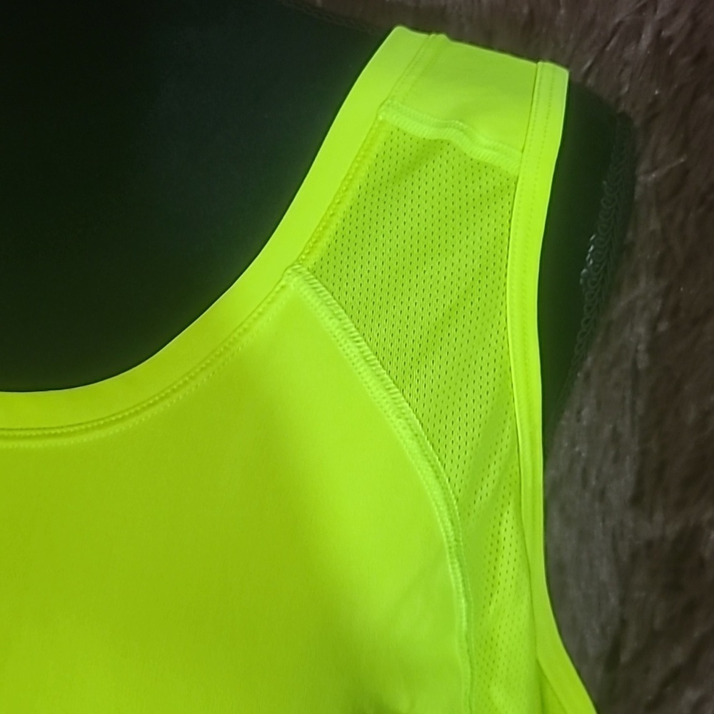 L.L. Bean Razorback High Rez Yellow Tank Top - Picture 2 of 5